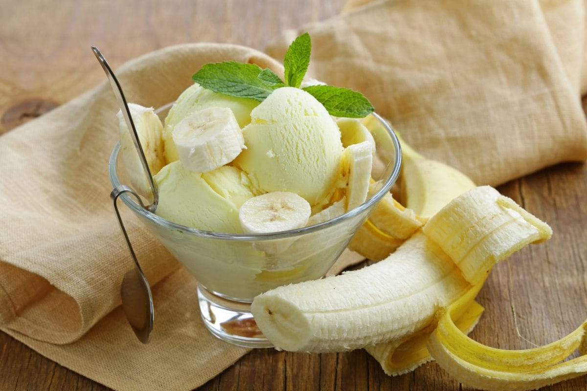 Przepis na domowe lody bananowe