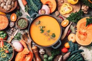 Superfoods na jesień - jakie produkty warto włączyć do diety, by wzmocnić odporność?