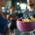 Owolovo dla aktywnych: Jak musy i smoothie mogą wspierać Twoją dietę sportową